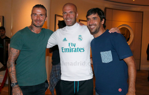 Бекхэм встретился с тренерским штабом и игроками "Мадрида" в Лос-Анджелесе