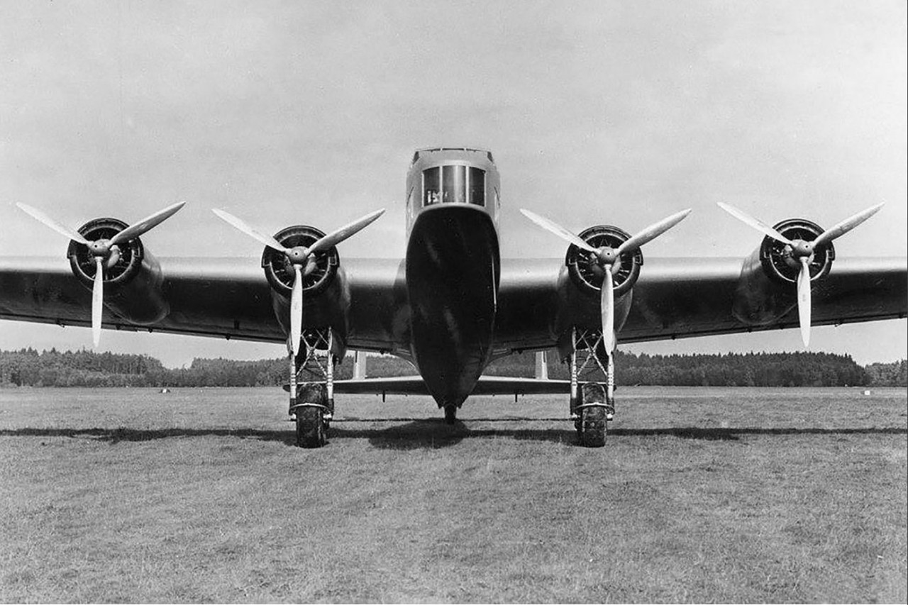 Uralbomber- Dornier Do 19. 