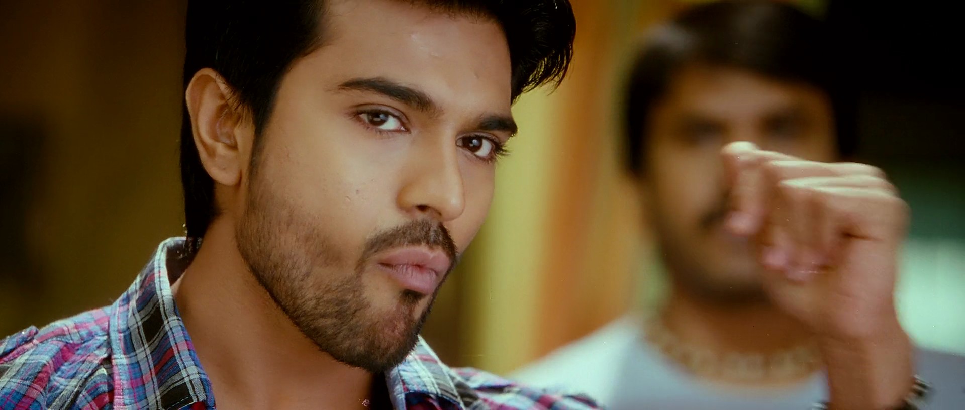 Racha.2012.1080p.BluRay.x264.DTS-HD-MA.Esubs-DDR.mkv (0_36_10) 002194.jpg