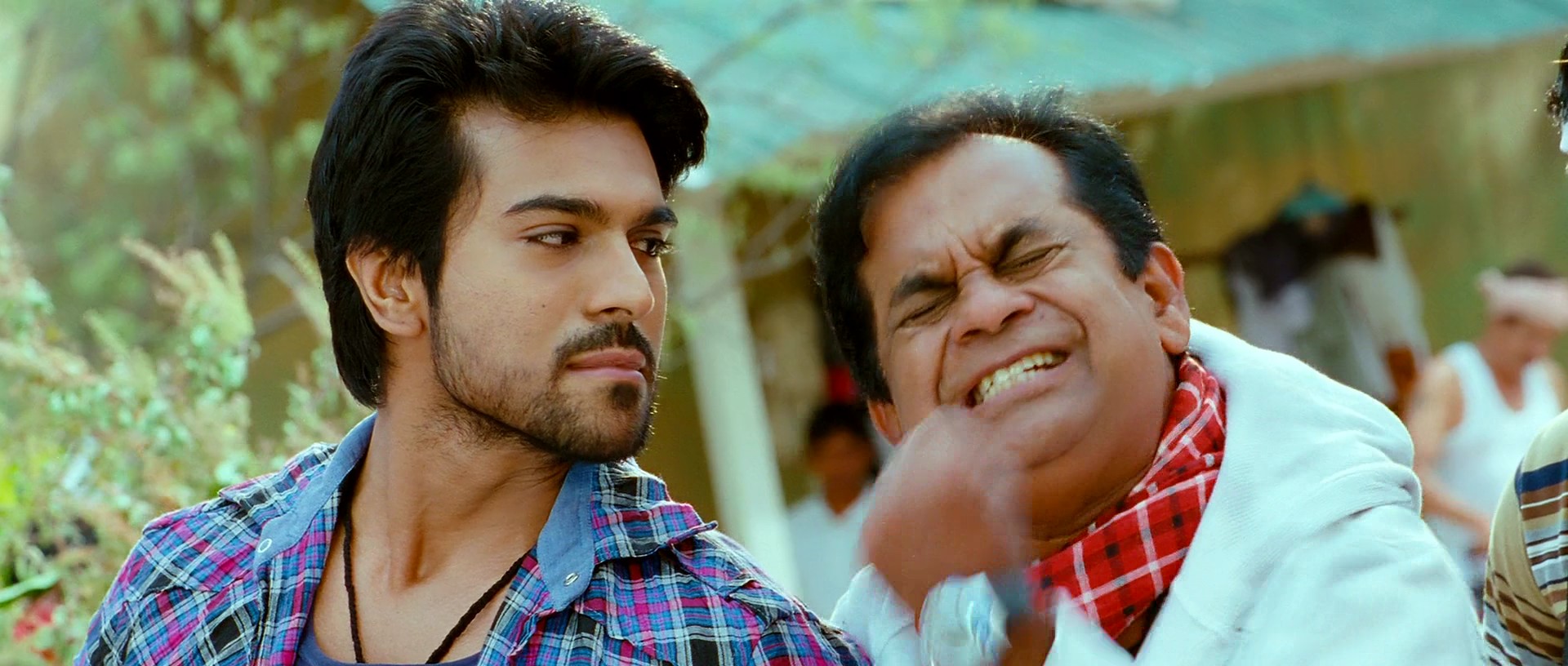 Racha.2012.1080p.BluRay.x264.DTS-HD-MA.Esubs-DDR.mkv (0_35_48) 002187.jpg
