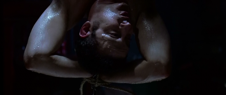 Каратель.2004 (Т.Джейн, Д.Траволта).avi_snapshot_00.41.30_[2013.06.21_21.34.31].png