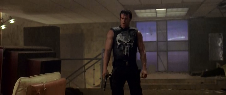 Каратель.2004 (Т.Джейн, Д.Траволта).avi_snapshot_01.47.31_[2013.06.21_21.35.57].png