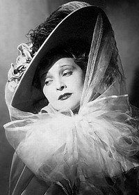 Людмила Глазова