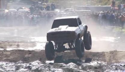 Trucks Gone Wild 7[(077409)21-56-33].JPG