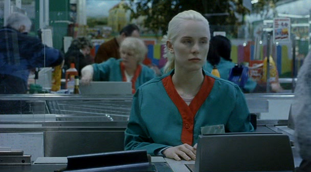 Antares.2004.DVDRip_[745]_[teko][(079851)13-17-54].PNG