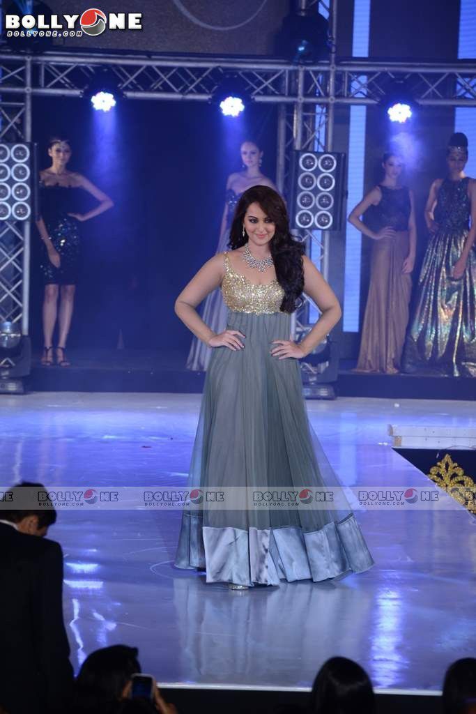 Индийская мода