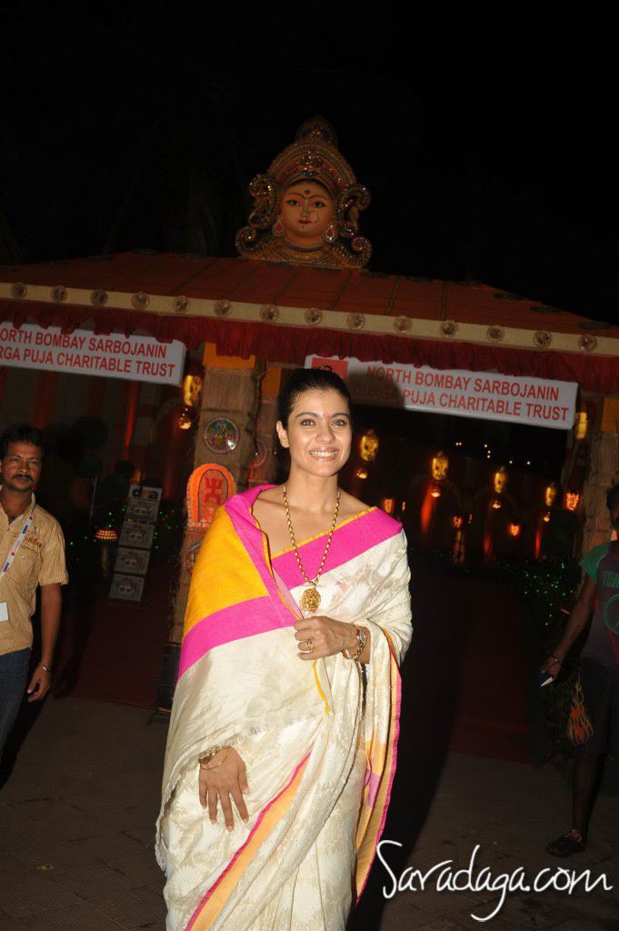 Каджол в сари