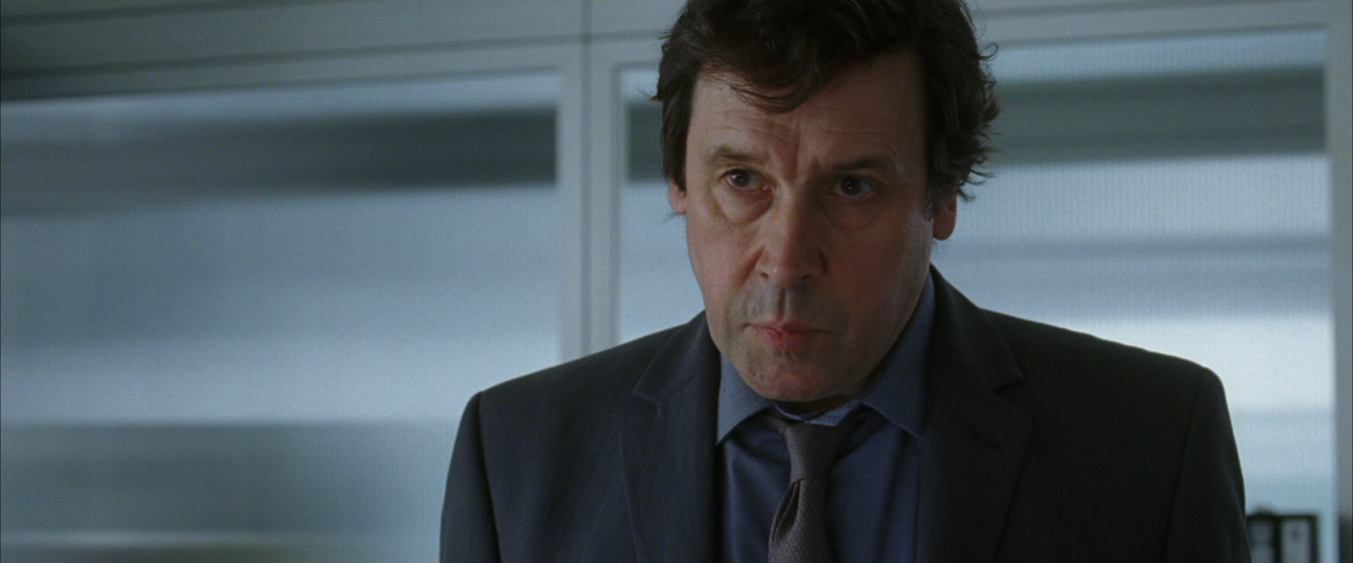 V.for.Vendetta.2005.1080p.BluRay.RusEngDTS.HDCLUB.mkv_snapshot_01.03.58_[2013.11.11_01.41.20].png