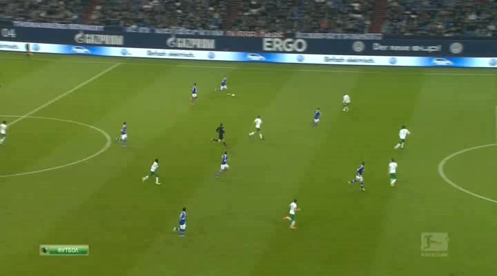 Чемпионат Германии 2013-14  12-й тур  Обзор  НТВ+.avi_20131112_054636.586.jpg