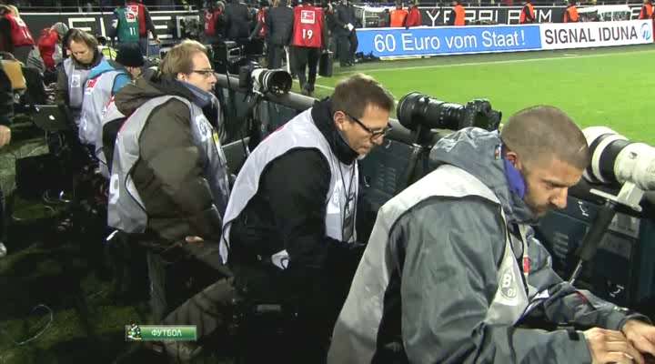 Чемпионат Германии 2013-14  Bundesliga Special. Дуэль Бавария - Боруссия (Дор.)  НТВ+.avi_20140104_0