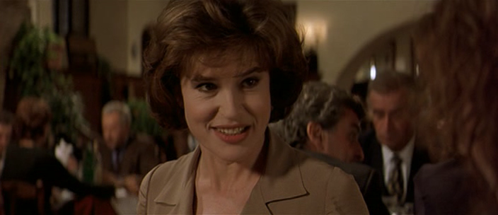 La Cena 1998.DVDRip.Fredd Kruger.avi_snapshot_01.45.24_[2014.05.05_13.02.01].png