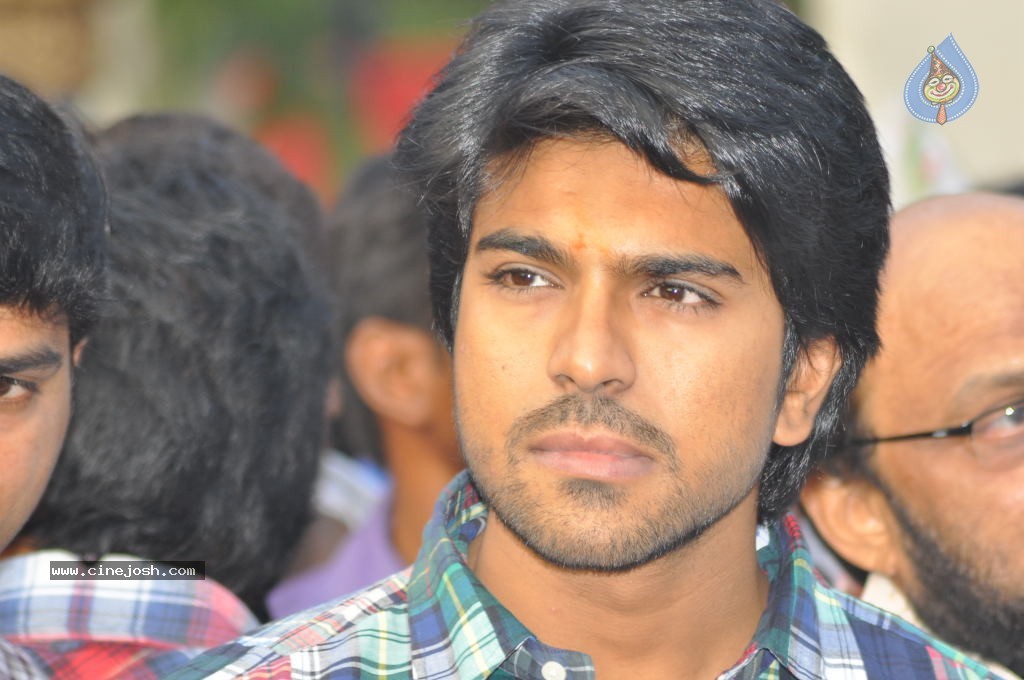 ram_charan_vv_vinayak_new_movie_opening_0811110916_0029.jpg