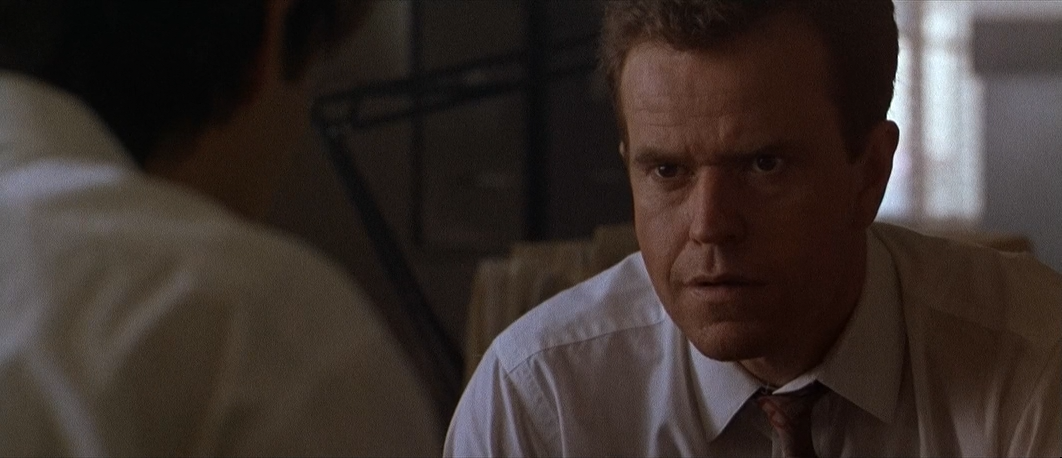 The Prophecy.1995.BDRip-AVC.eFK.mkv_snapshot_00.28.45_[2014.07.07_20.25.34].png