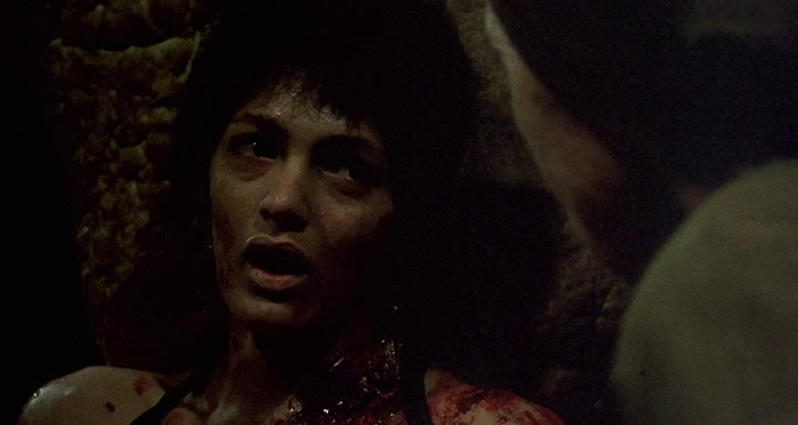 Castle Freak (1995)[(095566)19-32-29].PNG