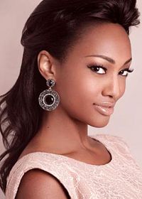 Николь Галисия