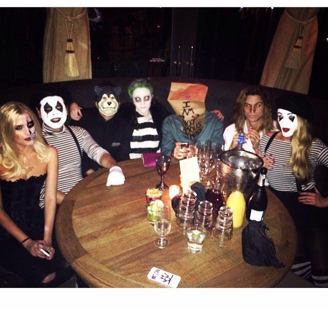 GxTy_baHjgg.jpg