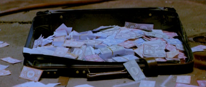 La.Comunidad.2000.dvdrip_[1.46]_[teko][(151682)07-40-08].PNG