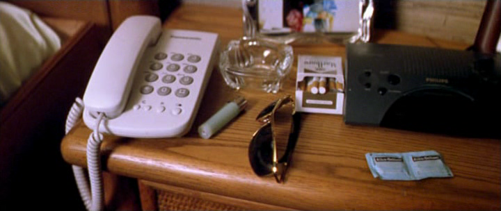 La.Comunidad.2000.dvdrip_[1.46]_[teko][(115895)07-39-55].PNG