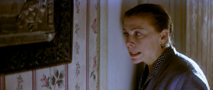La.Comunidad.2000.dvdrip_[1.46]_[teko][(065019)07-39-47].PNG