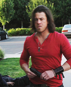 tumblr_nhnfsg5bwJ1r3wsyqo1_250.gif