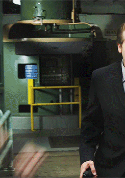 tumblr_ni42mlgiD01r3wsyqo2_250.gif
