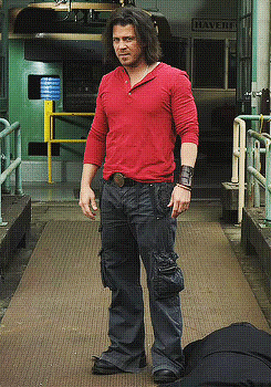 tumblr_ni42mlgiD01r3wsyqo3_250.gif