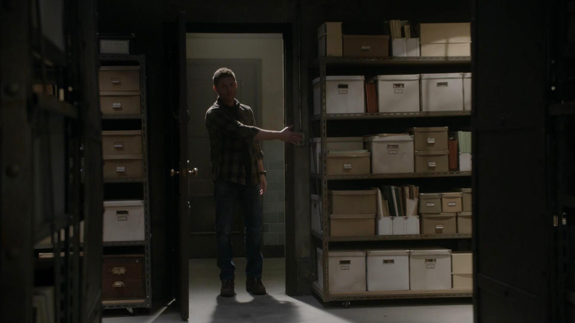 10x10 The Hunter Games.mkv_snapshot_28.59_[2015.01.26_21.57.17].jpg