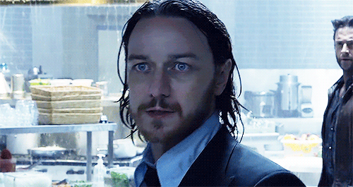 tumblr_nqqr5bgIP81smcryio1_r1_500.gif