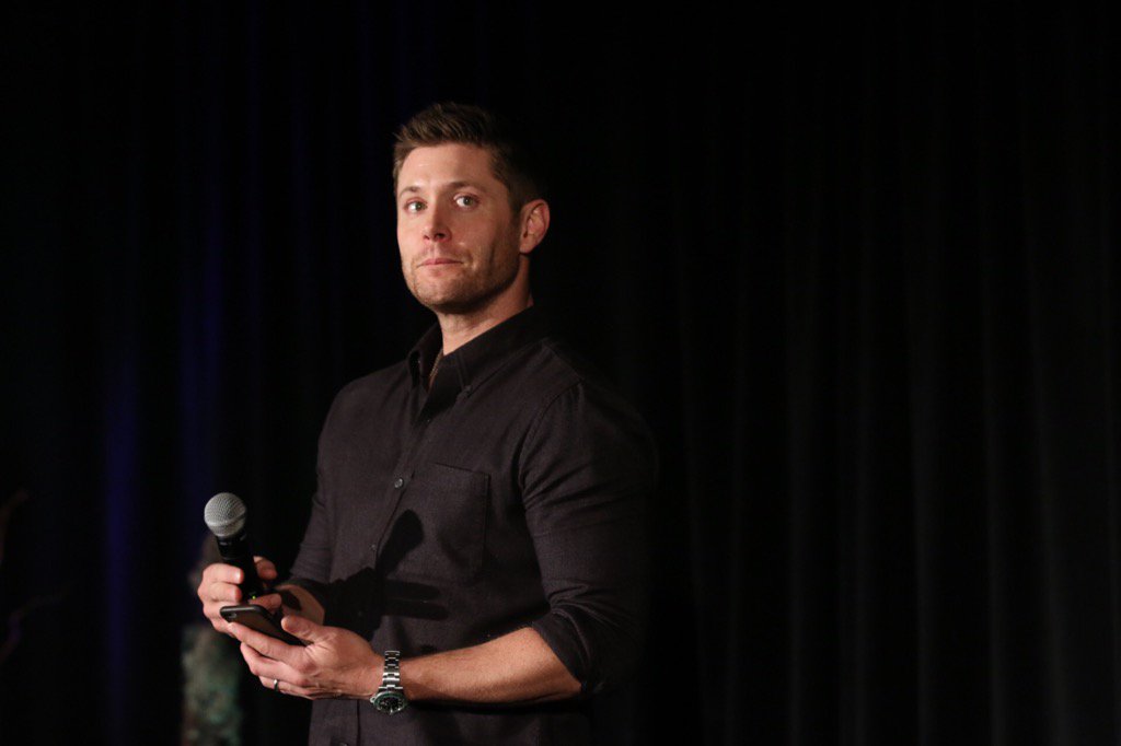 CbNZamcUEAAQihh.jpg large.jpg