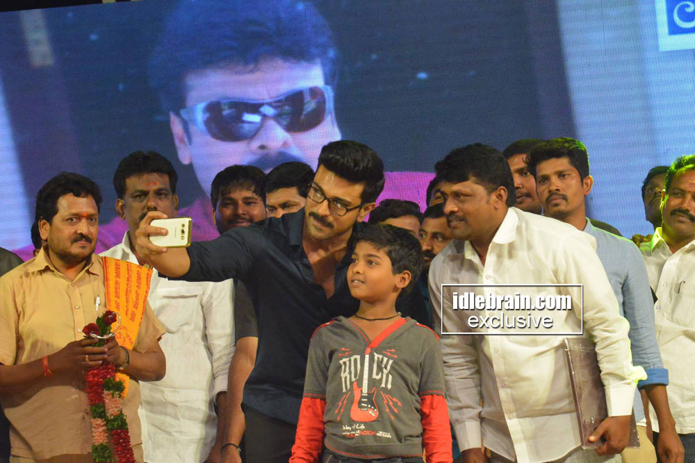 birthday2016-chiranjeevi40 (1).jpg