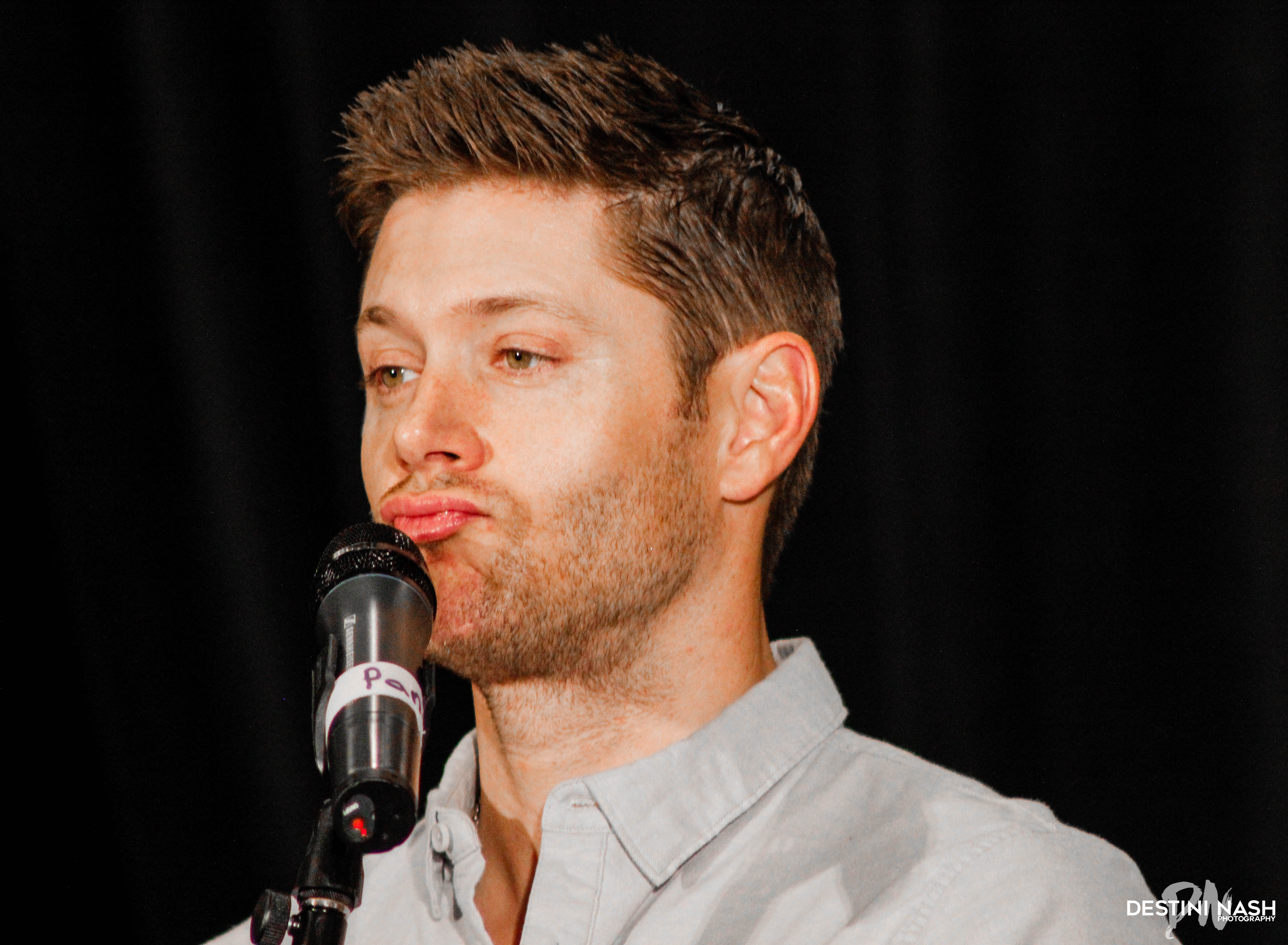Jensen Ackles (#DallasCon)_00033.jpg