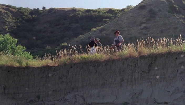 Days.of.Heaven.1978.bdrip_[2.18][12-28-34].PNG