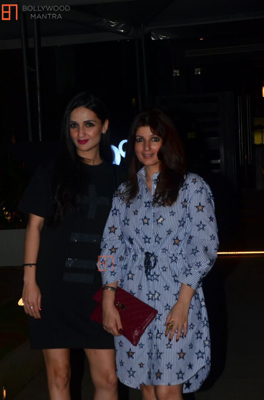 anu-dewan_twinkle-khanna__1030732.jpg