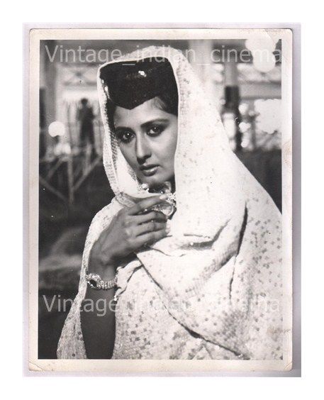 Original-Bollywood-Actor-photo-Sangeeta-Bijlani-In-Tridev.jpg