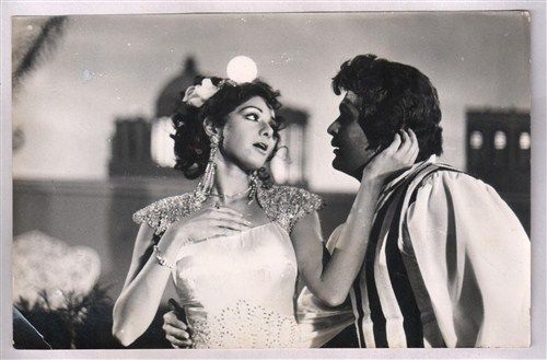 Original-Bollywood-photo-Rishi-kapoor-Sridevi-In-Garjana-1991.jpg