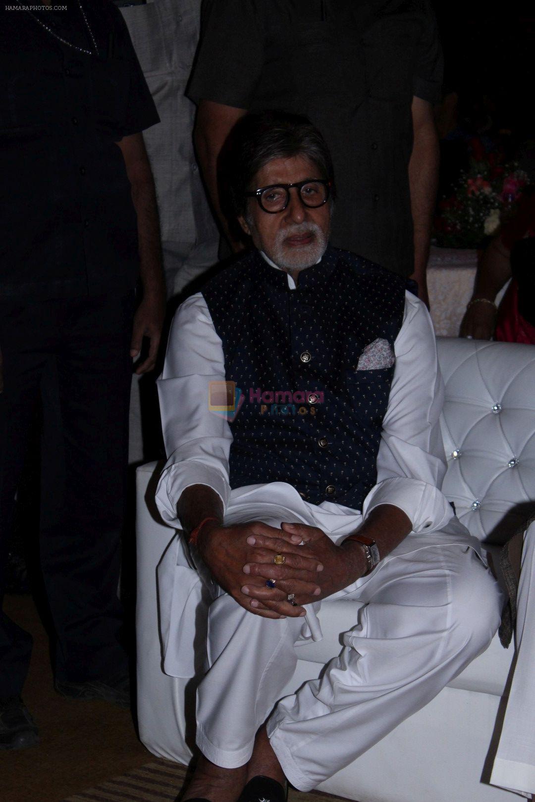 hpse_fullsize__1065066930_Amitabh Bachchan at the Teaser Launch Of Flim Based On Late Shri Bala Saheb Thackeray on 21st Dec 2017 (39)_5a3e6e5399418.JPG