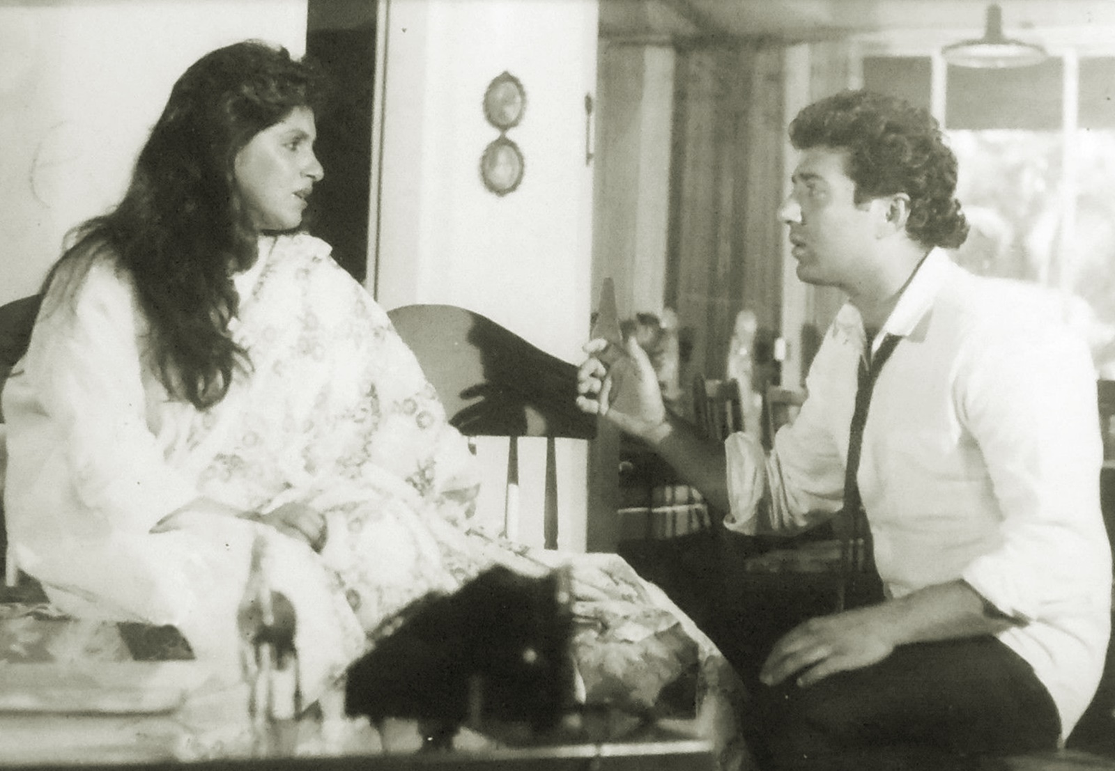 Dimple Kapadia  Sunny Deol.jpg