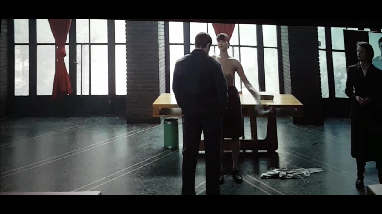 0203061807247_18_jennifer-lawrence-red-sparrow-720p-hdcam-0638.jpg