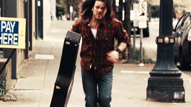 306 tumblr_nrt80v3pxS1snkzaqo7_400.gif