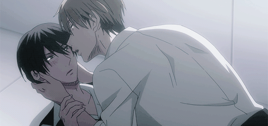 tumblr_pguzpvK4VJ1v2b76co1_540.gif