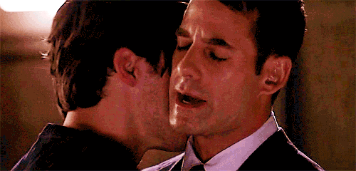 56751e0b89ee261a51a485b251650c25.gif
