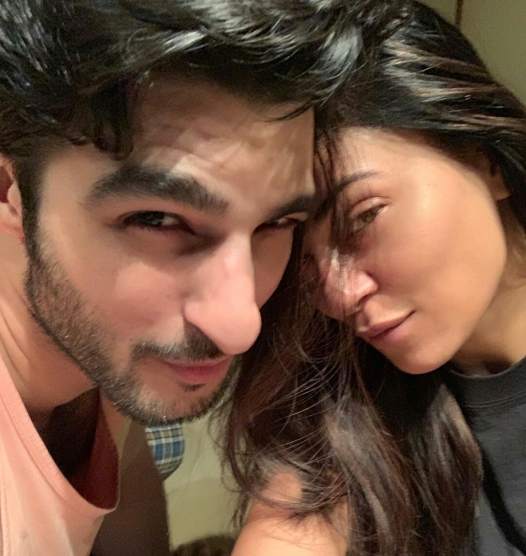 Сушмита Сен и Рохман Шаль.jpg