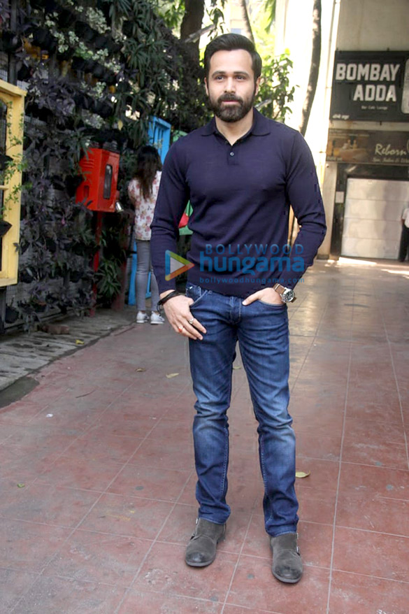 Emraan-Hashmi-spotted-in-Bandra-1.jpg