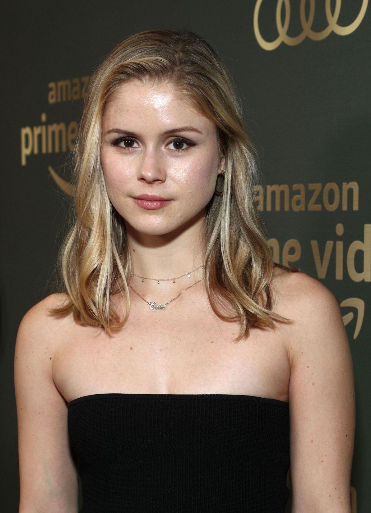 erin-moriarty-at-amazon-prime-video-golden-globe-awards-after-party-in-beve...