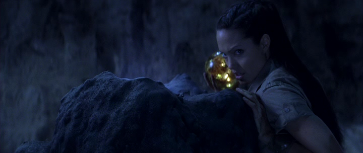 Lara.Croft.Tomb.Raider_2.The.Cradle.of.Life.2003.hdrip_[1.46]_[teko][(137015)16-25-46].PNG