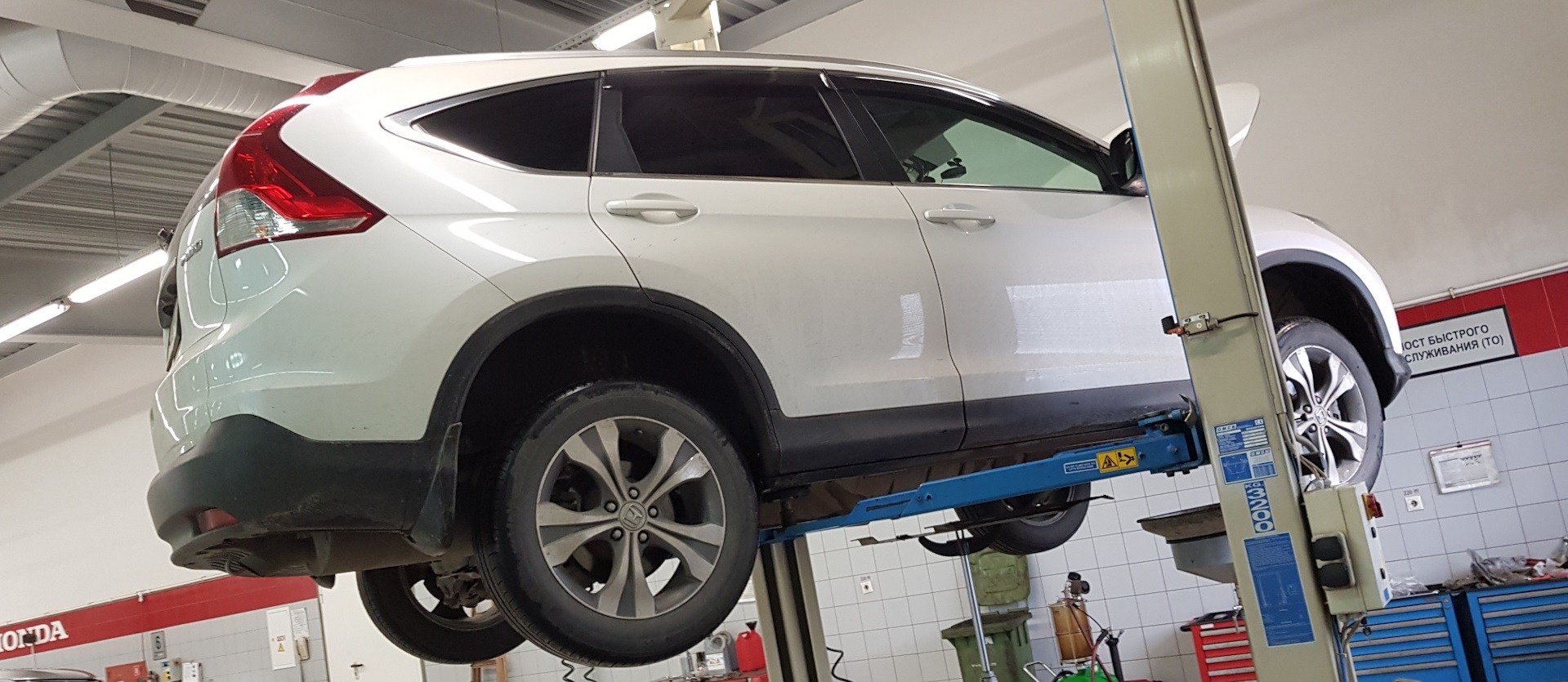 ремонт Honda CR-V в специализированном сервисе