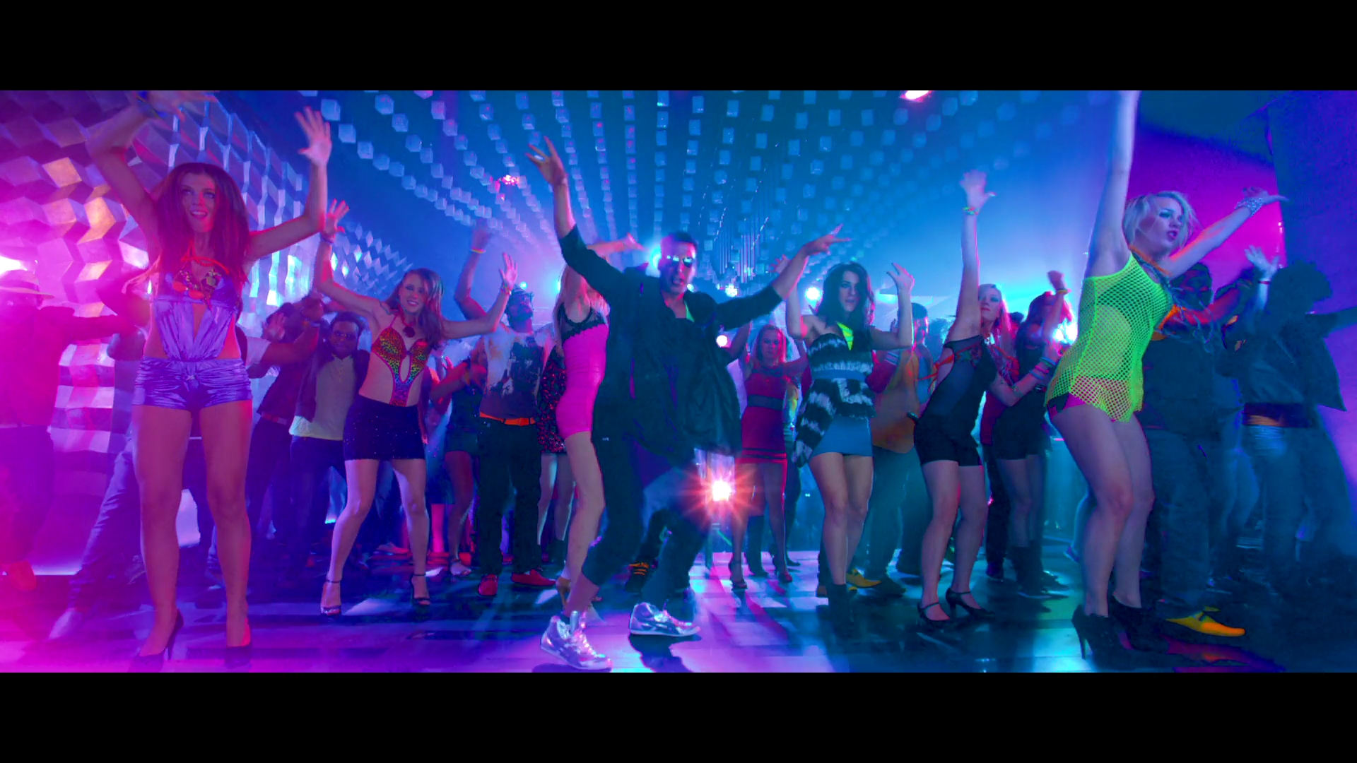 2013 - Boss -5- Party All Night_1080p_sub.mkv10549.jpg