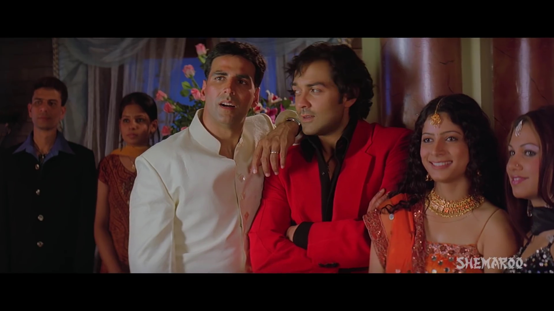 2005 - Dosti -3- Teri Banegi Yeh Dulhaniya_1080p.mkv0176.jpg