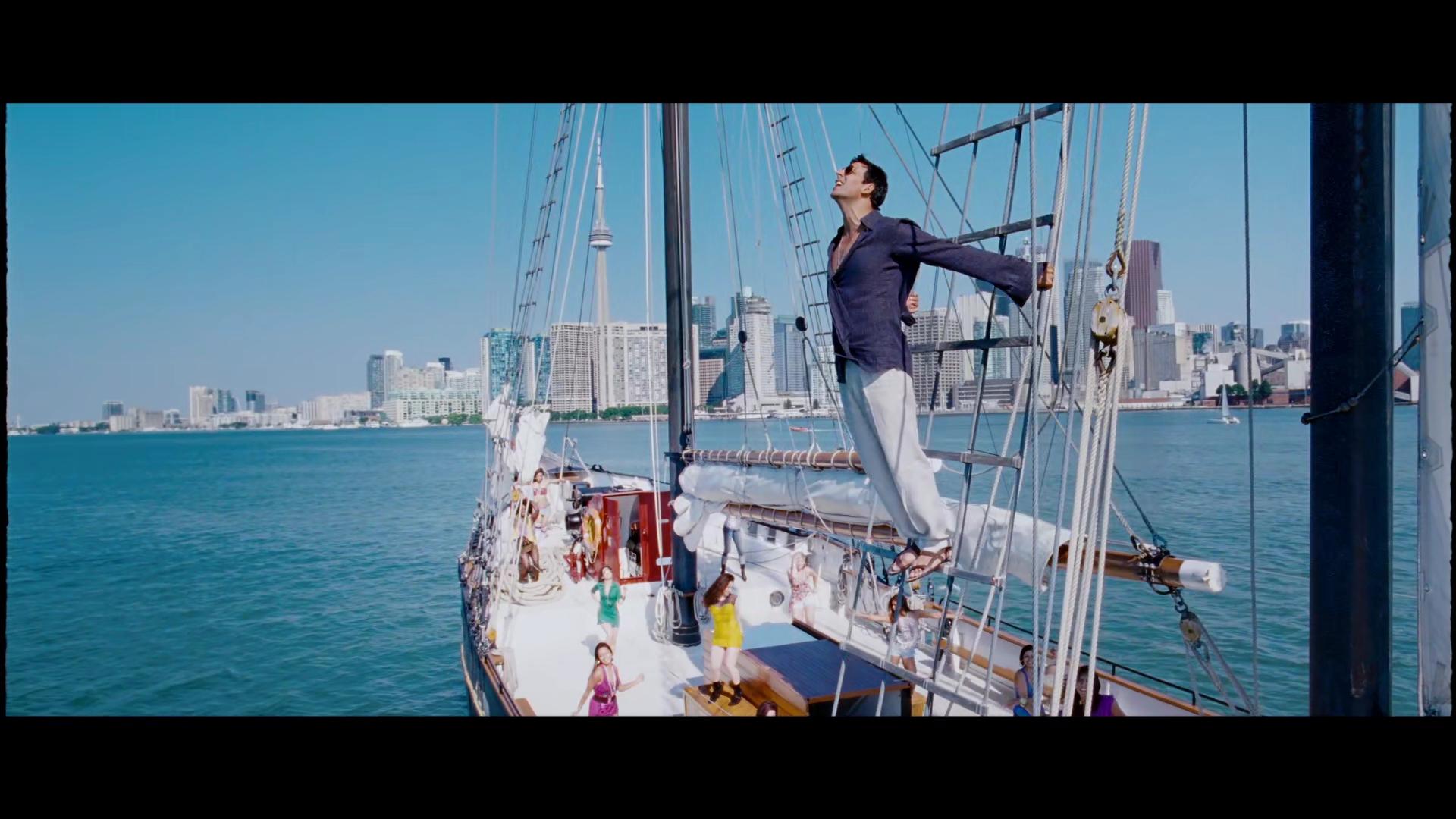 2011 - Thank you -4- Pyaar Mein_1080p_sub.mkv1879.jpg