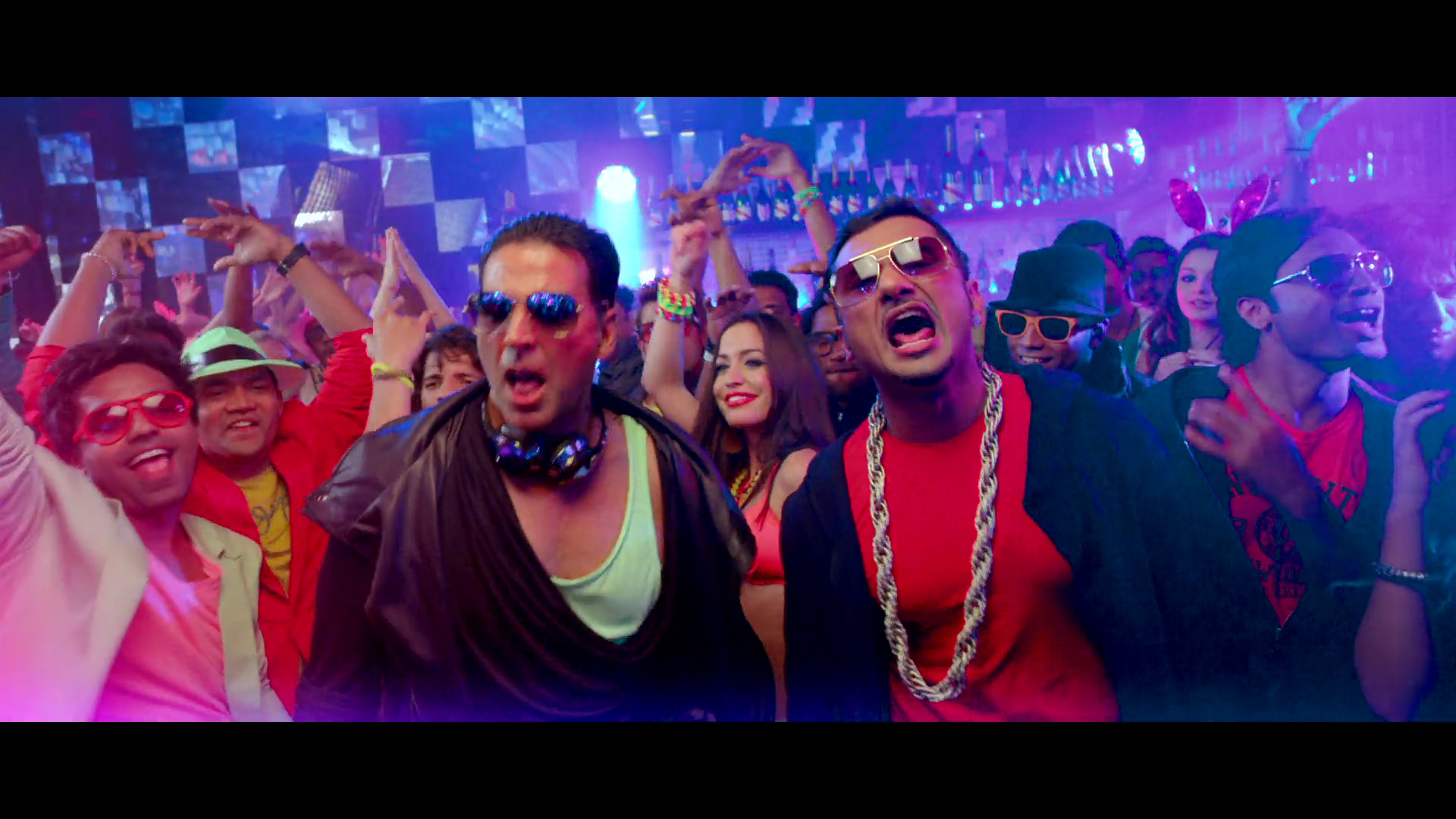 2013 - Boss -5- Party All Night_1080p_sub.mkv10770.jpg